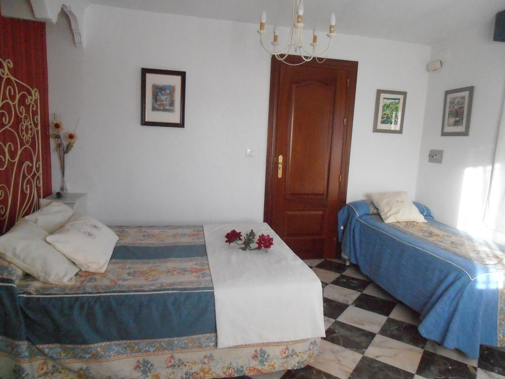Alojamiento Rural Torre Hueca Hotel Pinos Puente Habitación foto