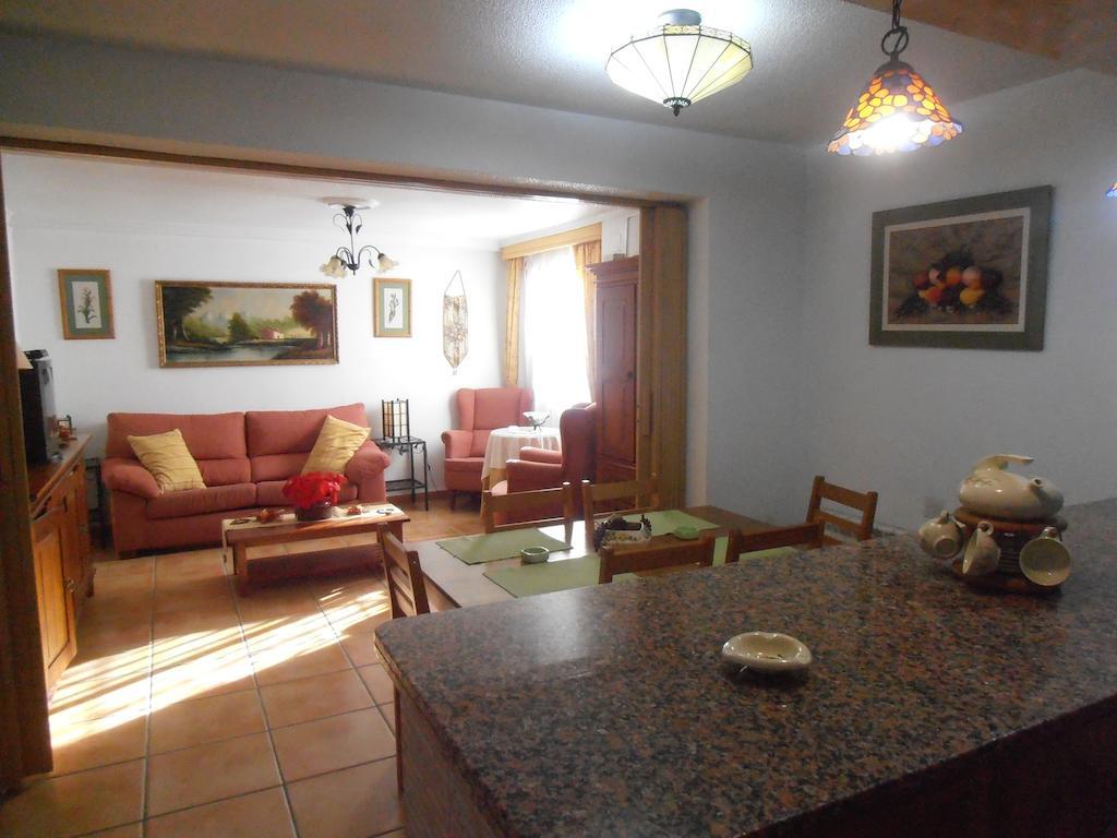 Alojamiento Rural Torre Hueca Hotel Pinos Puente Habitación foto